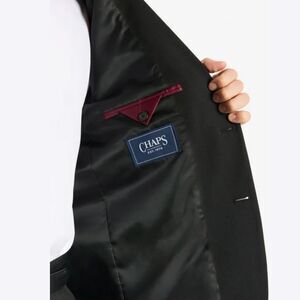 Chaps Men's Black Solid Classic Fit Tailored Suit Separate Jacket, Size 42S